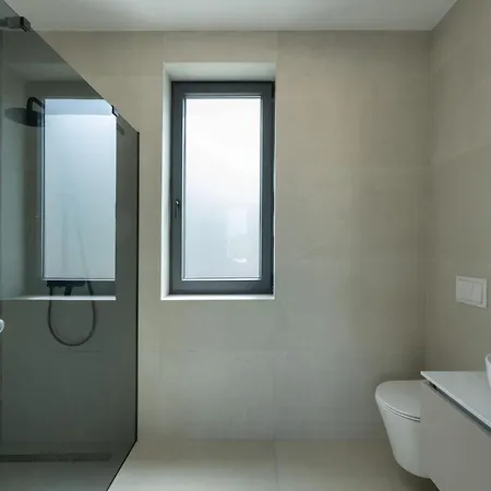 Pitana Villa *